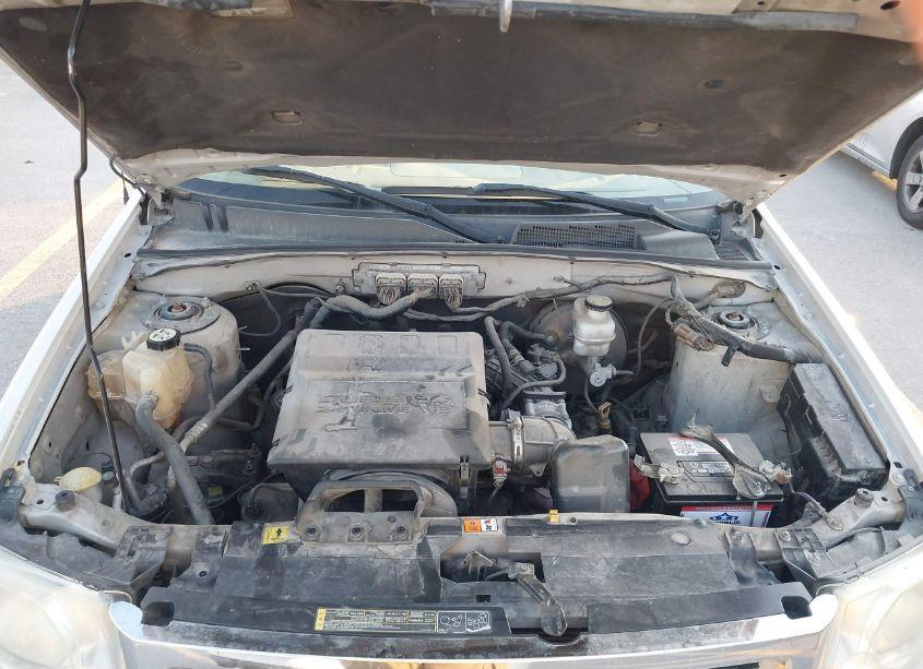 Photo 10 of 2010 Ford Escape LIMITED (VIN 1FMCU0EG0AKA95524)