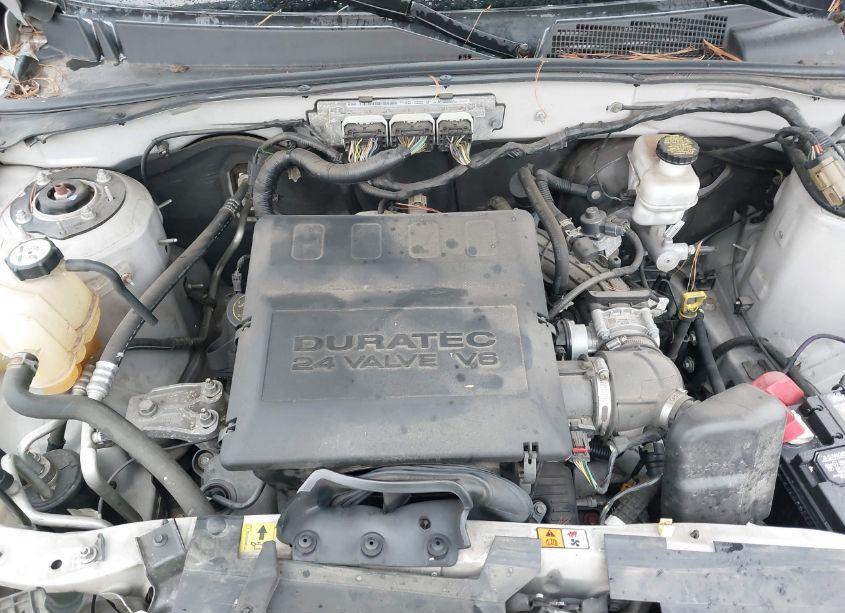 Photo 10 of 2010 Ford Escape LIMITED (VIN 1FMCU0EG0AKB77611)