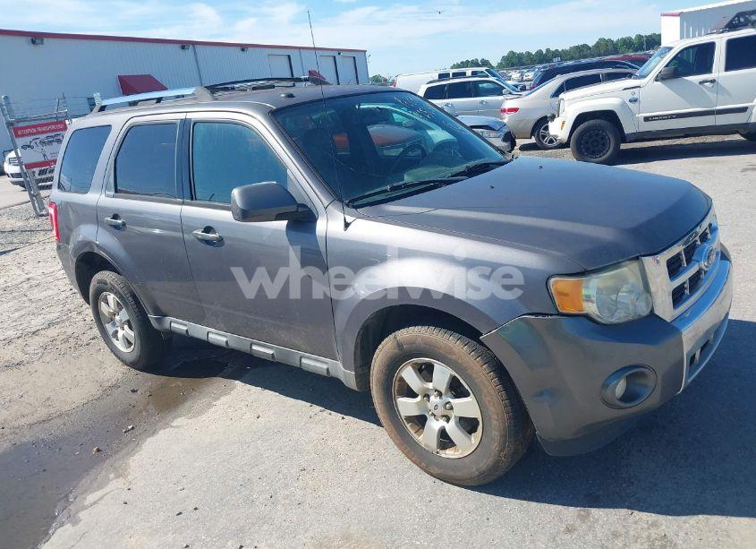 2011 Ford Escape LIMITED (VIN 1FMCU0EG0BKA15303) main photo