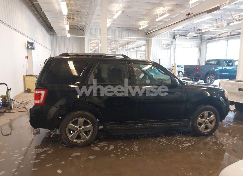 Photo 13 of 2010 Ford Escape LIMITED (VIN 1FMCU0EG1AKC15086)