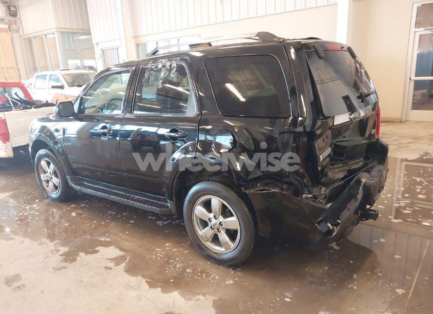 Photo 3 of 2010 Ford Escape LIMITED (VIN 1FMCU0EG1AKC15086)