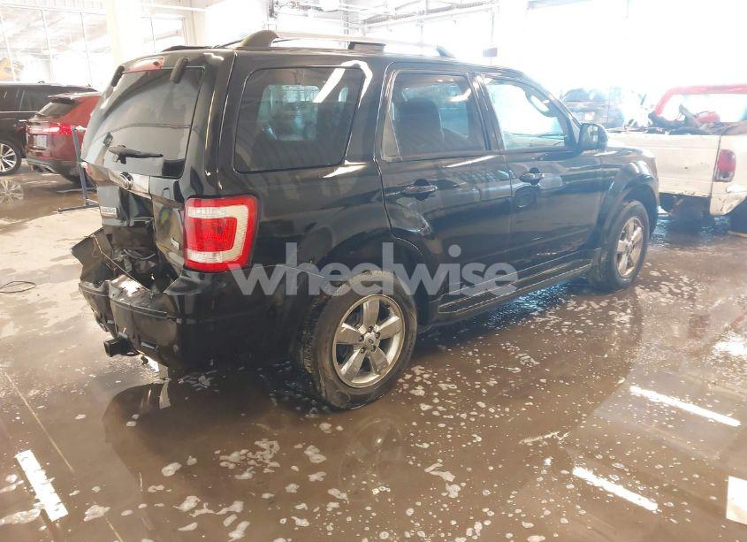 Photo 4 of 2010 Ford Escape LIMITED (VIN 1FMCU0EG1AKC15086)
