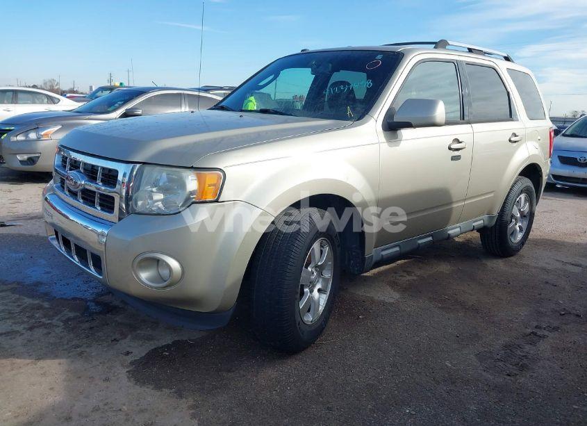 Photo 2 of 2010 Ford Escape LIMITED (VIN 1FMCU0EG1AKC60562)