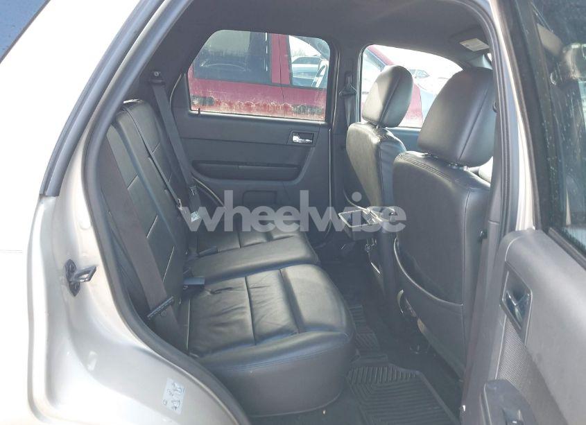 Photo 8 of 2010 Ford Escape LIMITED (VIN 1FMCU0EG1AKC60562)