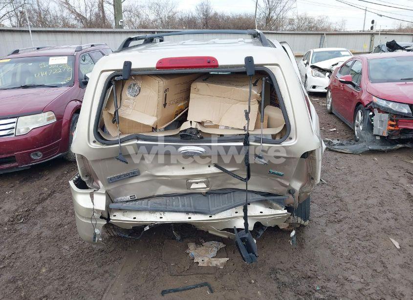 Photo 16 of 2010 Ford Escape LIMITED (VIN 1FMCU0EG1AKD05130)