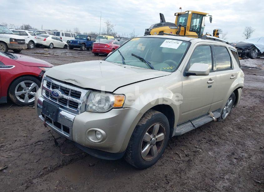 Photo 2 of 2010 Ford Escape LIMITED (VIN 1FMCU0EG1AKD05130)