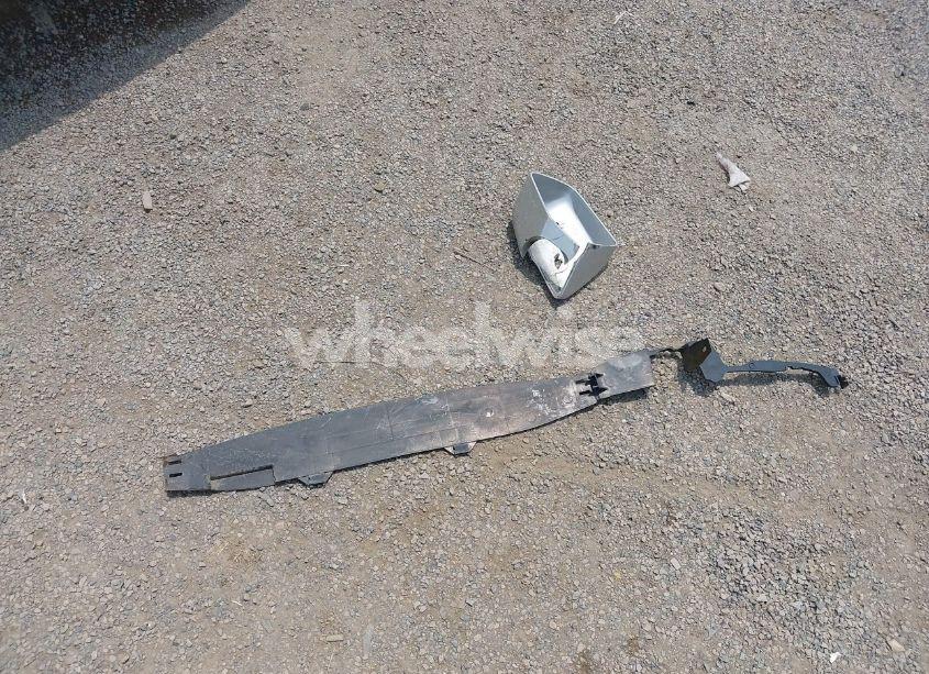 Photo 12 of 2012 Ford Escape LIMITED (VIN 1FMCU0EG1CKA42897)