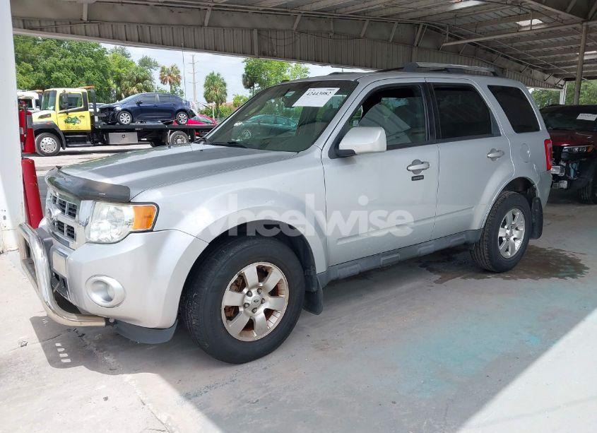 Photo 2 of 2012 Ford Escape LIMITED (VIN 1FMCU0EG1CKC46938)