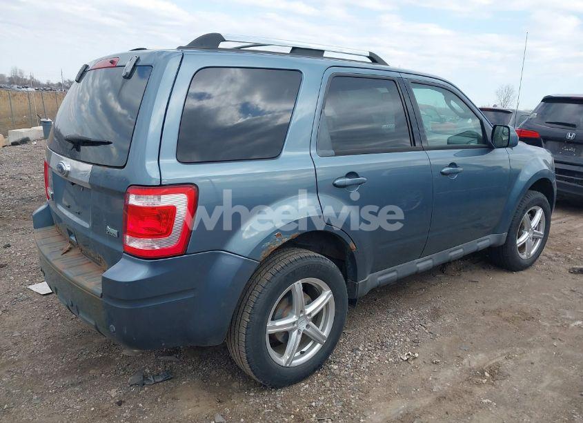 Photo 4 of 2011 Ford Escape LIMITED (VIN 1FMCU0EG2BKA06442)