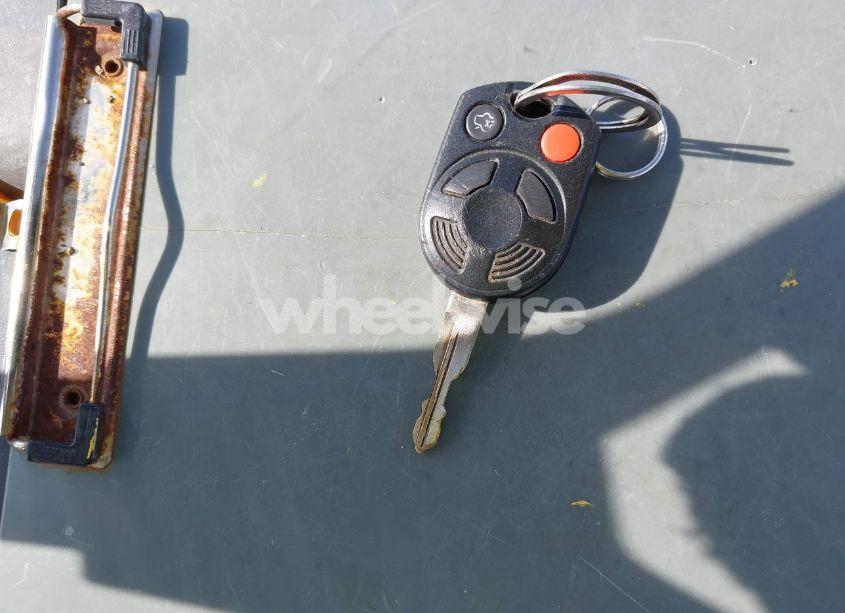 Photo 11 of 2011 Ford Escape LIMITED (VIN 1FMCU0EG2BKB45633)