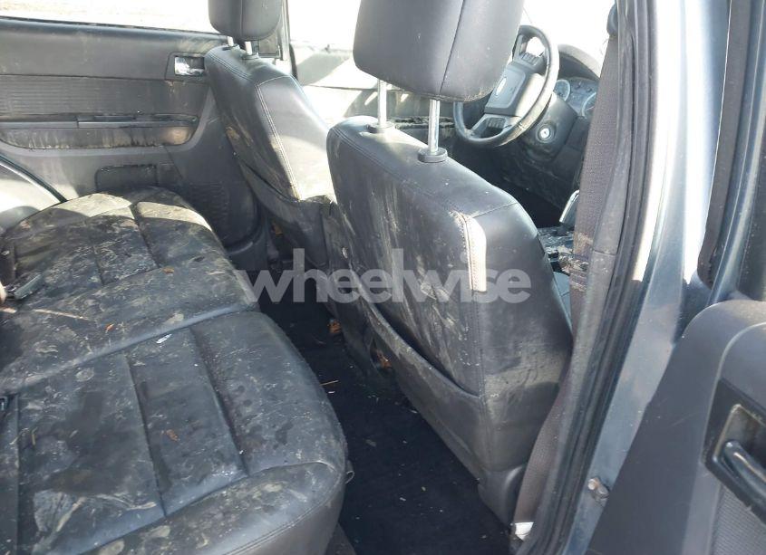 Photo 8 of 2011 Ford Escape LIMITED (VIN 1FMCU0EG2BKC48843)