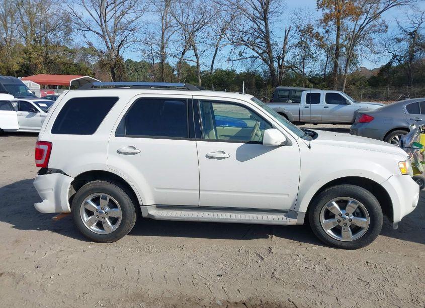 Photo 13 of 2010 Ford Escape LIMITED (VIN 1FMCU0EG3AKB54890)