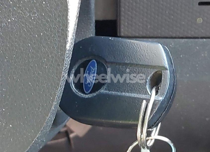 Photo 11 of 2010 Ford Escape LIMITED (VIN 1FMCU0EG3AKC05451)