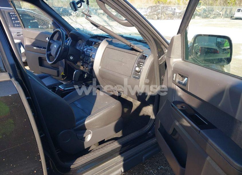 Photo 5 of 2011 Ford Escape LIMITED (VIN 1FMCU0EG3BKC40167)