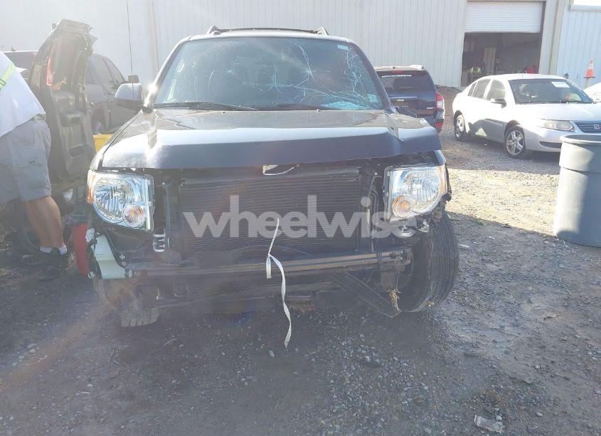 Photo 6 of 2011 Ford Escape LIMITED (VIN 1FMCU0EG3BKC40167)