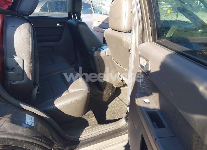 Photo 8 of 2011 Ford Escape LIMITED (VIN 1FMCU0EG3BKC40167)