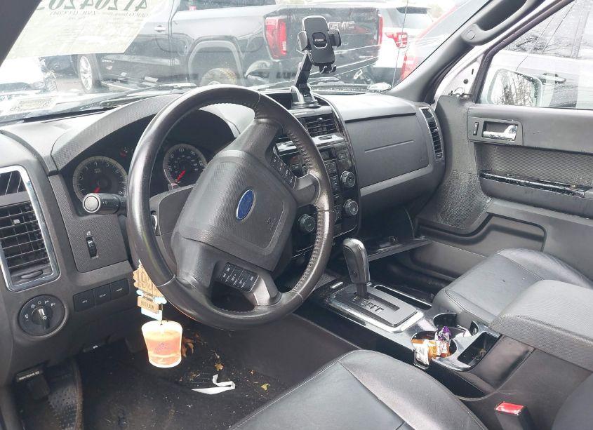 Photo 5 of 2010 Ford Escape LIMITED (VIN 1FMCU0EG4AKA31163)