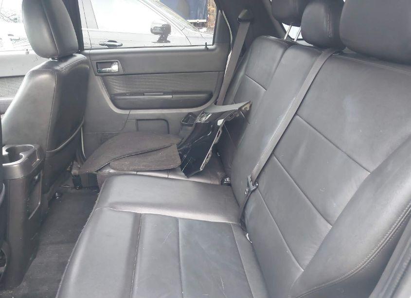 Photo 8 of 2010 Ford Escape LIMITED (VIN 1FMCU0EG4AKA31163)