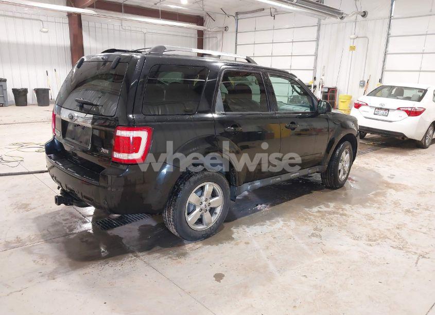 Photo 4 of 2010 Ford Escape LIMITED (VIN 1FMCU0EG4AKC47336)