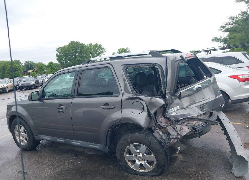 Photo 14 of 2010 Ford Escape LIMITED (VIN 1FMCU0EG4AKD13125)