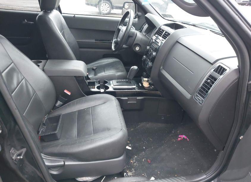 Photo 5 of 2010 Ford Escape LIMITED (VIN 1FMCU0EG4AKD15988)