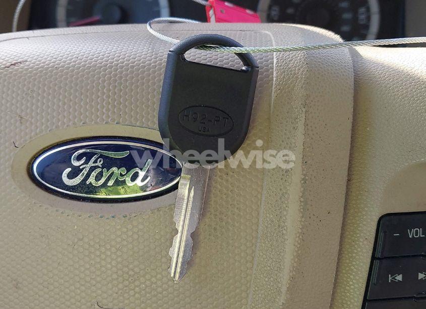 Photo 11 of 2011 Ford Escape LIMITED (VIN 1FMCU0EG4BKA28989)