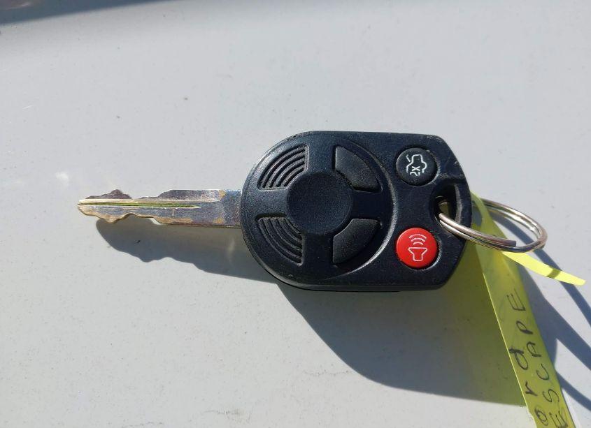 Photo 11 of 2012 Ford Escape LIMITED (VIN 1FMCU0EG4CKB17818)