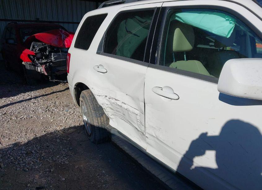 Photo 6 of 2012 Ford Escape LIMITED (VIN 1FMCU0EG4CKB17818)