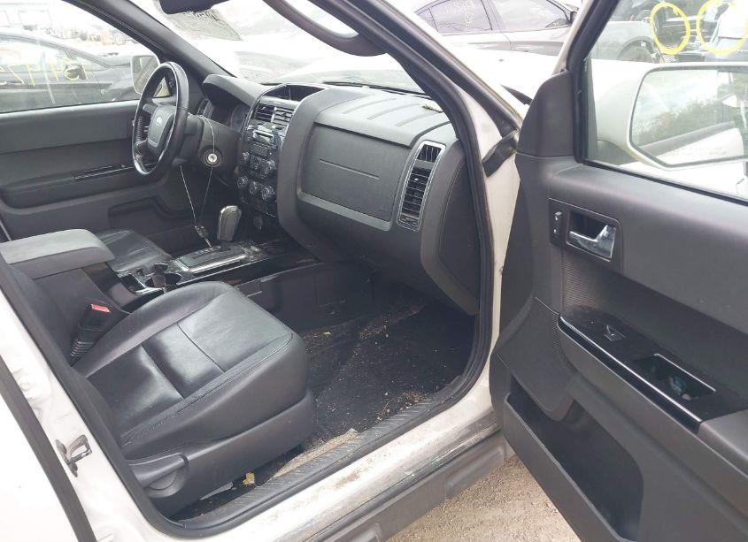 Photo 5 of 2012 Ford Escape LIMITED (VIN 1FMCU0EG4CKB77517)