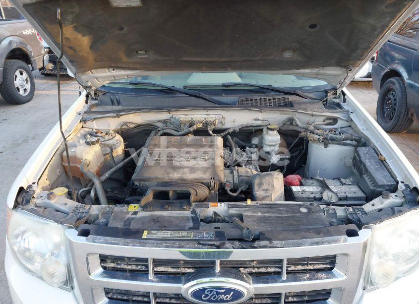 Photo 10 of 2010 Ford Escape LIMITED (VIN 1FMCU0EG5AKA55147)