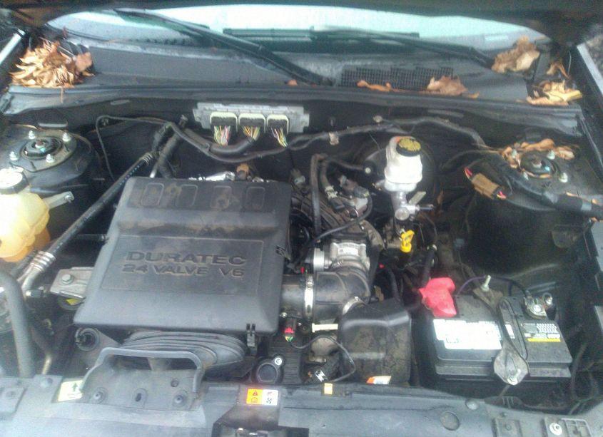 Photo 10 of 2010 Ford Escape LIMITED (VIN 1FMCU0EG5AKB30168)