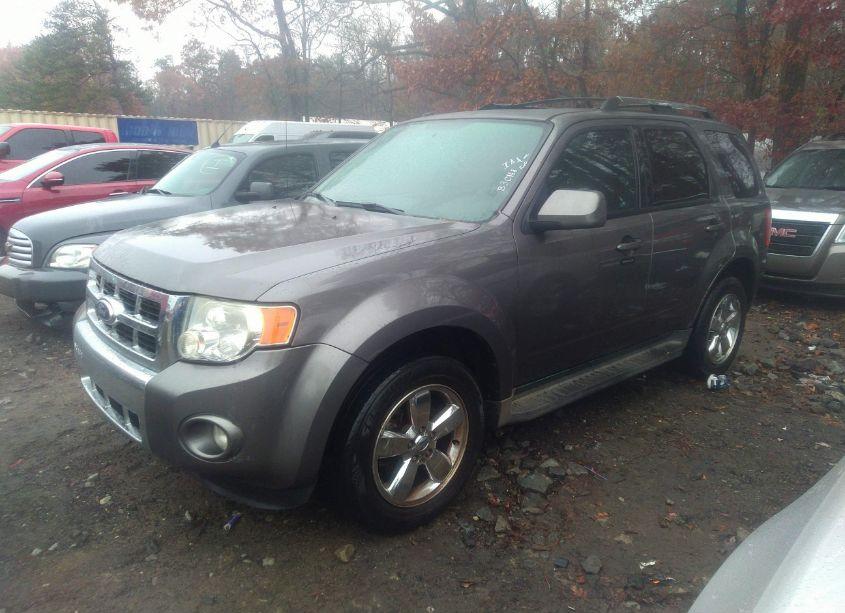 Photo 2 of 2010 Ford Escape LIMITED (VIN 1FMCU0EG5AKB30168)