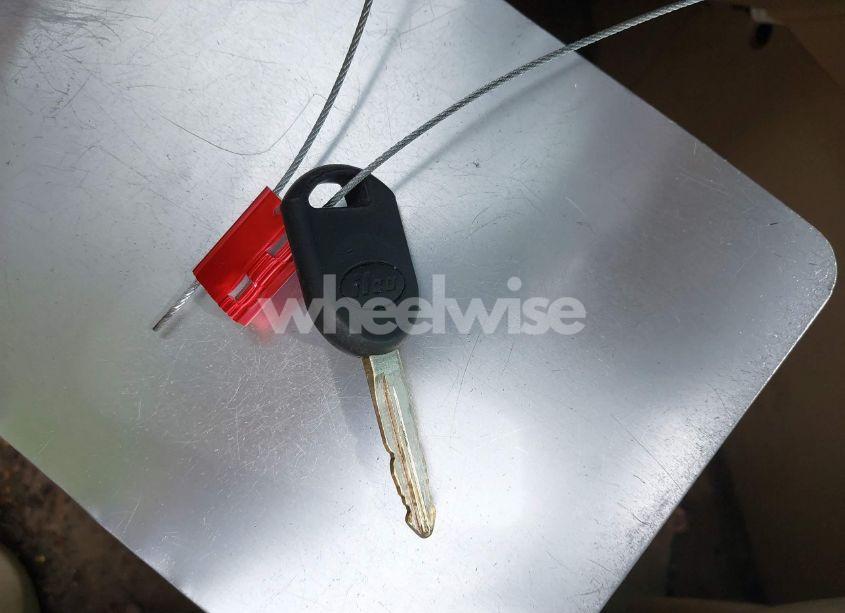 Photo 11 of 2010 Ford Escape LIMITED (VIN 1FMCU0EG5AKC21828)