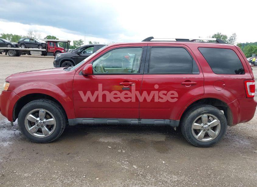 Photo 15 of 2010 Ford Escape LIMITED (VIN 1FMCU0EG5AKC21828)