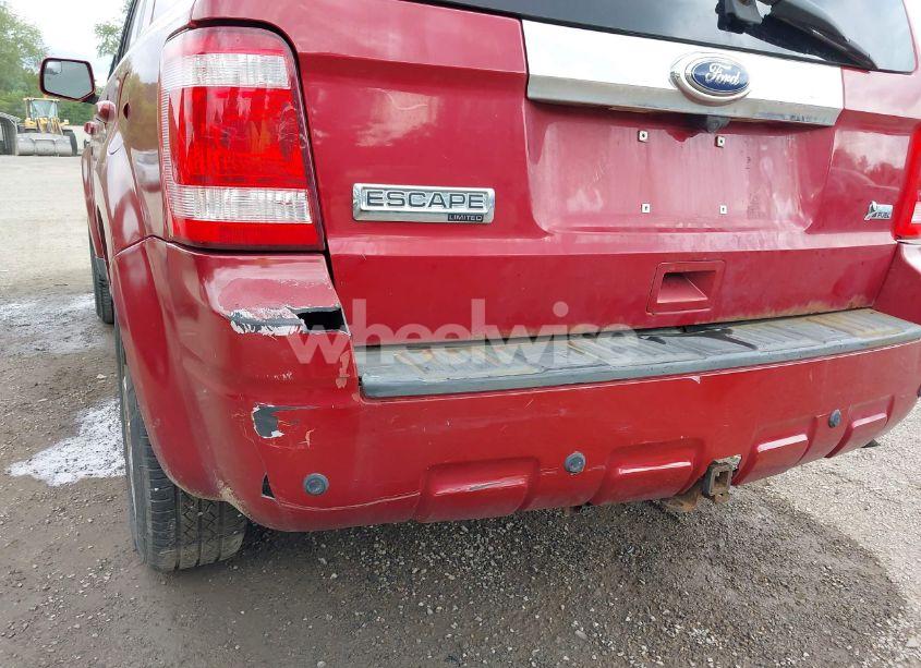 Photo 19 of 2010 Ford Escape LIMITED (VIN 1FMCU0EG5AKC21828)