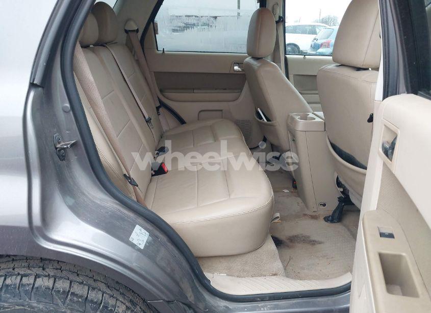 Photo 8 of 2010 Ford Escape LIMITED (VIN 1FMCU0EG5AKC23143)