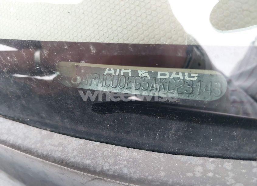 Photo 9 of 2010 Ford Escape LIMITED (VIN 1FMCU0EG5AKC23143)