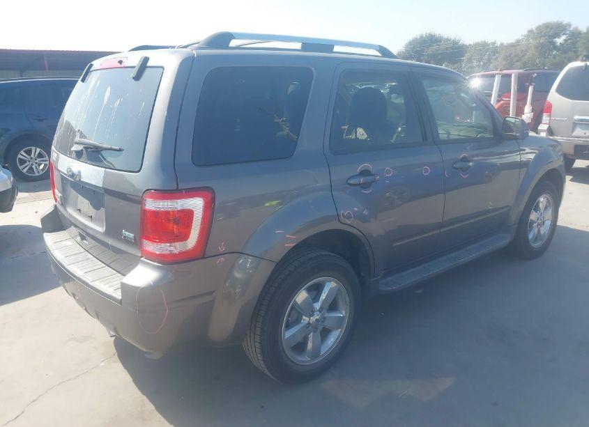 Photo 4 of 2011 Ford Escape LIMITED (VIN 1FMCU0EG5BKB78416)