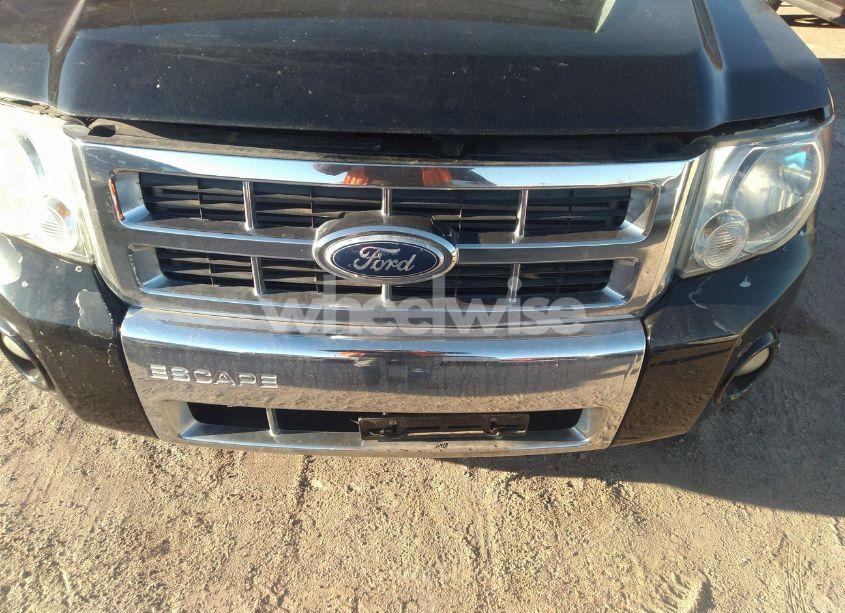 Photo 6 of 2010 Ford Escape LIMITED (VIN 1FMCU0EG6AKC23197)