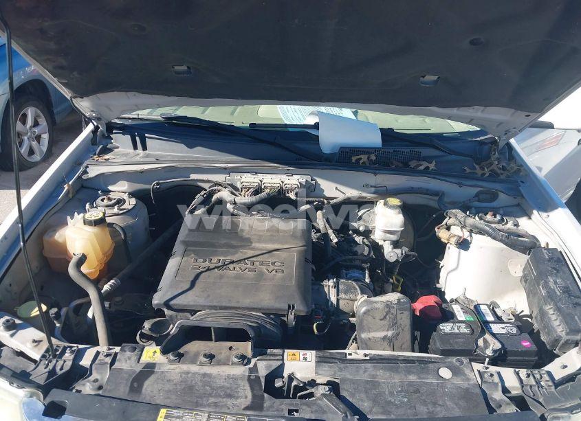 Photo 10 of 2011 Ford Escape LIMITED (VIN 1FMCU0EG6BKA15211)