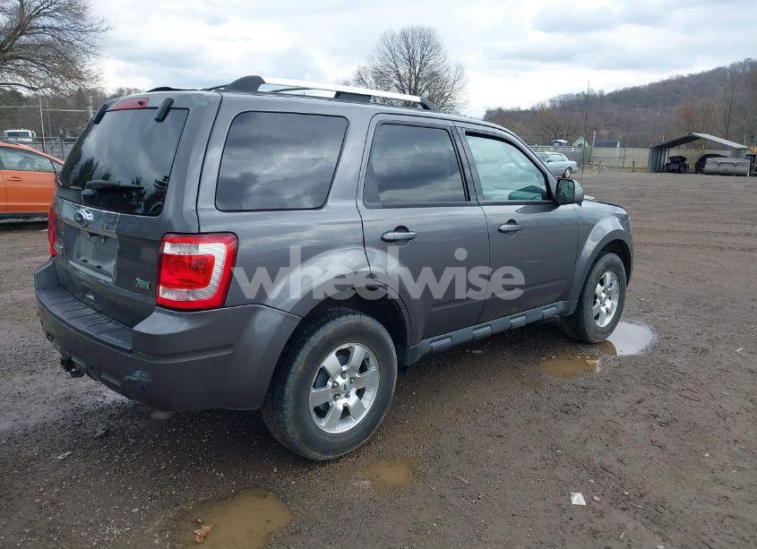 Photo 4 of 2011 Ford Escape LIMITED (VIN 1FMCU0EG6BKB21531)