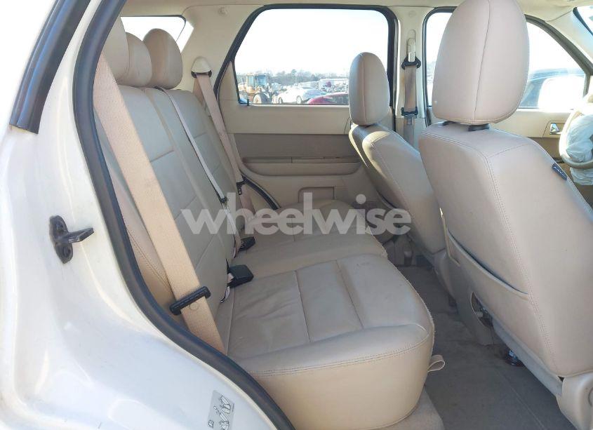 Photo 8 of 2011 Ford Escape LIMITED (VIN 1FMCU0EG6BKC22732)