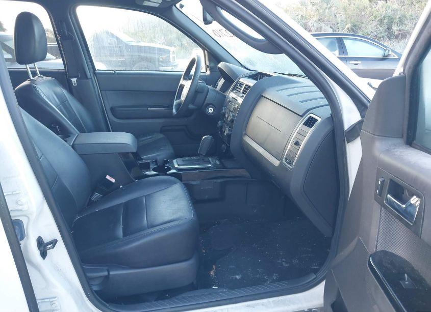 Photo 5 of 2011 Ford Escape LIMITED (VIN 1FMCU0EG6BKC69212)
