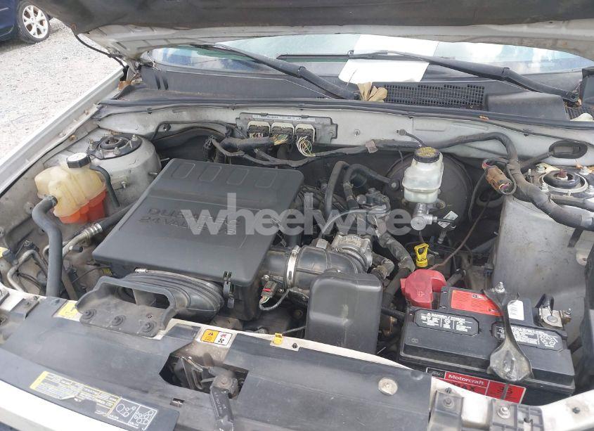 Photo 10 of 2010 Ford Escape LIMITED (VIN 1FMCU0EG7AKA86772)