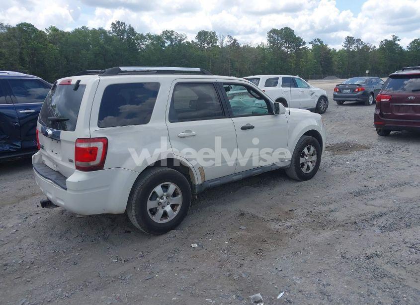 Photo 4 of 2010 Ford Escape LIMITED (VIN 1FMCU0EG7AKA86772)