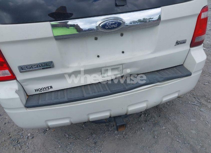 Photo 6 of 2010 Ford Escape LIMITED (VIN 1FMCU0EG7AKA86772)