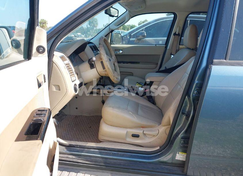 Photo 5 of 2011 Ford Escape LIMITED (VIN 1FMCU0EG7BKA31594)