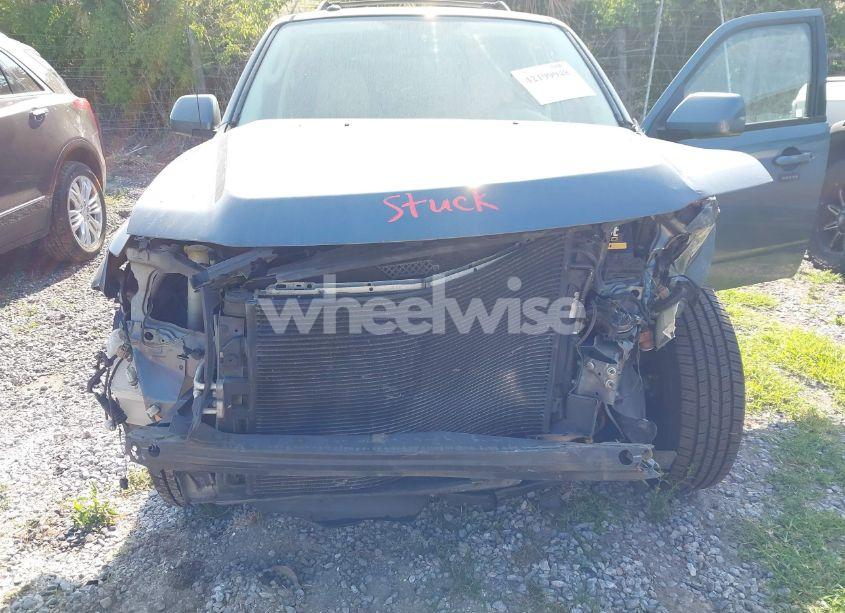 Photo 6 of 2011 Ford Escape LIMITED (VIN 1FMCU0EG7BKA31594)