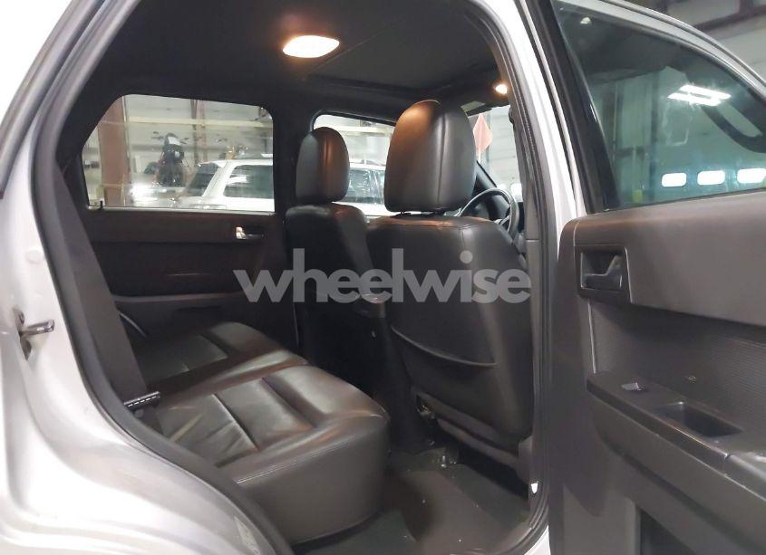 Photo 8 of 2011 Ford Escape LIMITED (VIN 1FMCU0EG7BKA43387)