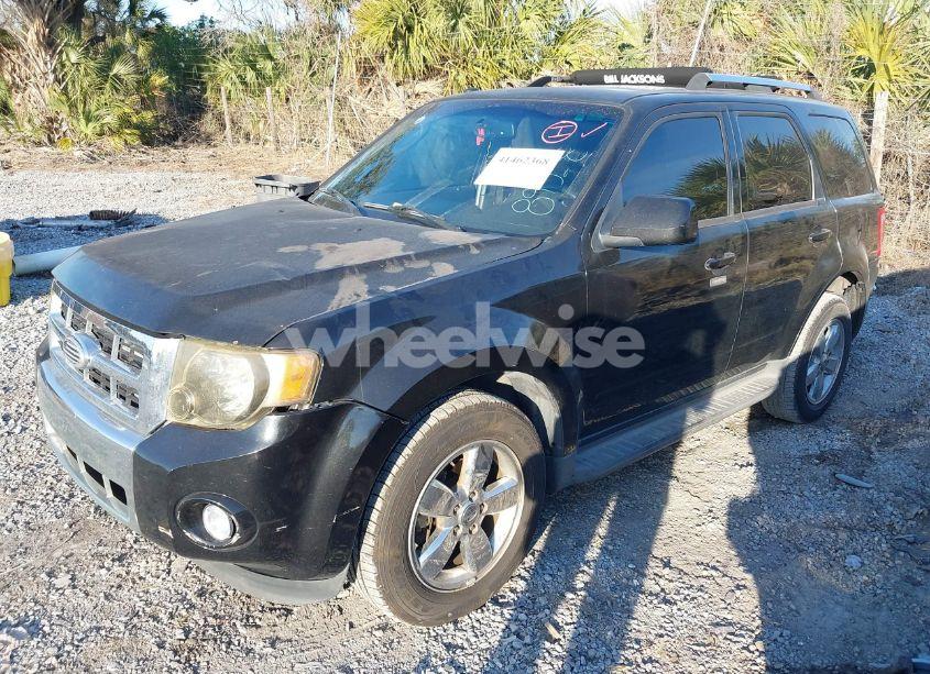 Photo 2 of 2011 Ford Escape LIMITED (VIN 1FMCU0EG7BKB89028)